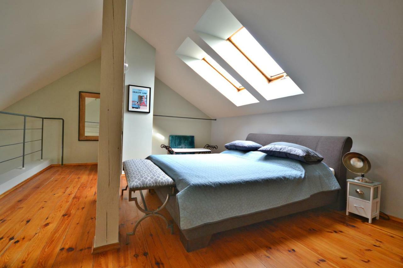 The Loft @ Museum Apartment